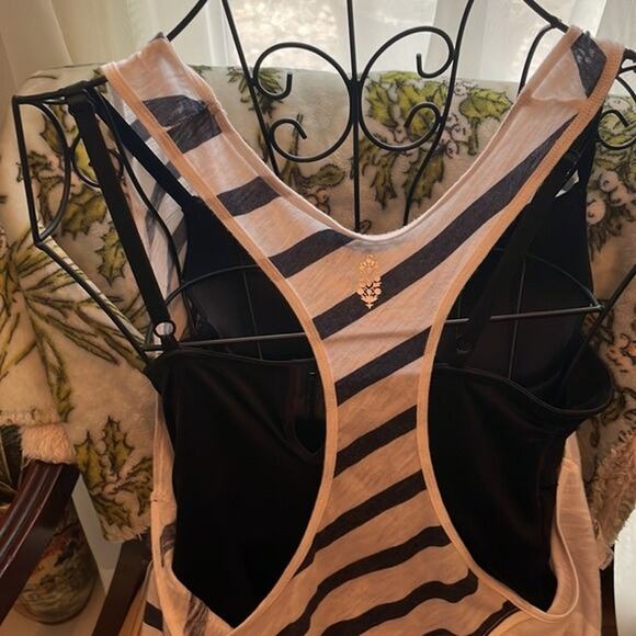 FP Movement striped Keep Rolling Tank Top blue and white S - Picture 3 of 5